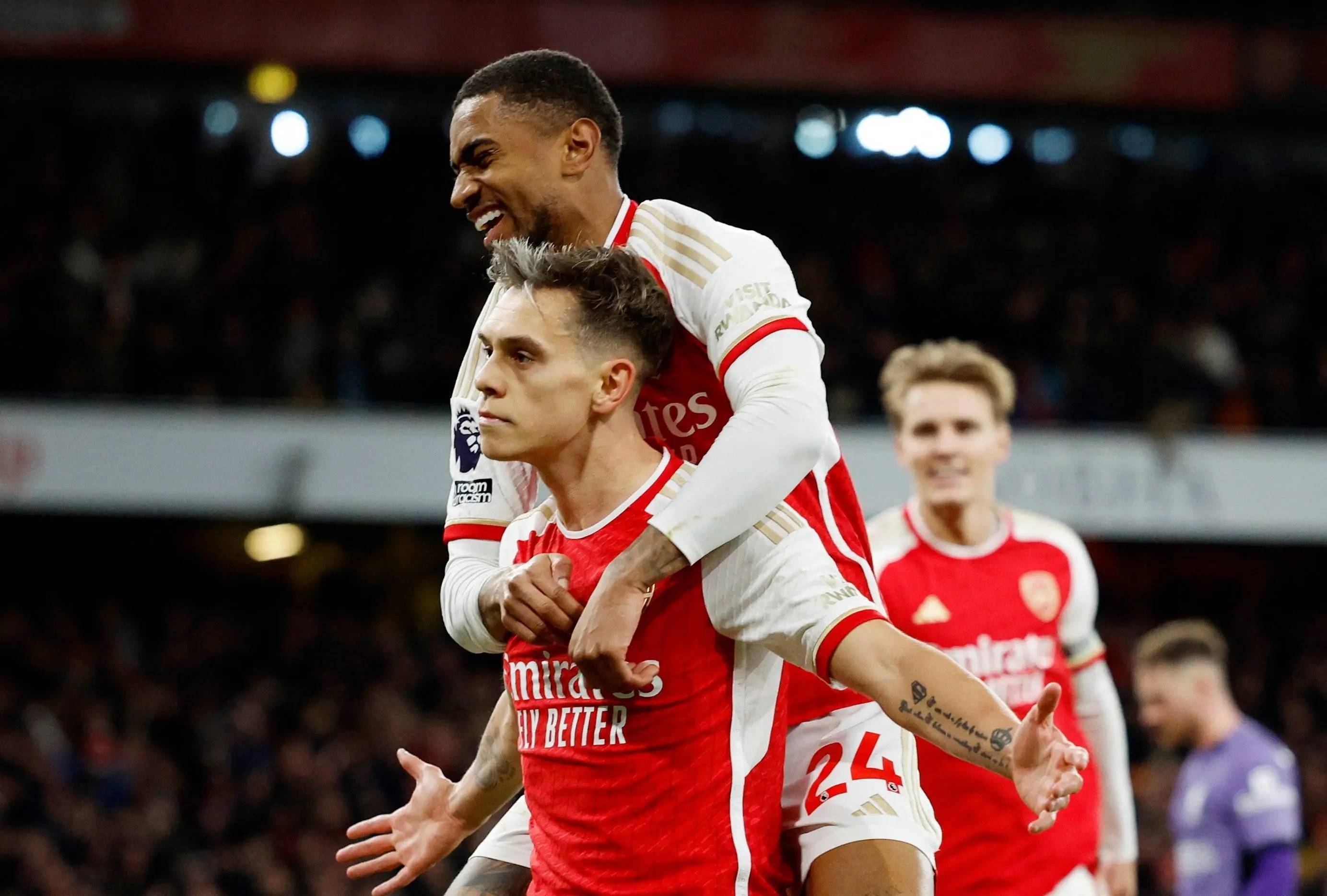 竞技宝-集结日NBA季后赛焦点战，波特兰开拓者防线松动，气氛紧张，阵容厚度经受考验的简单介绍